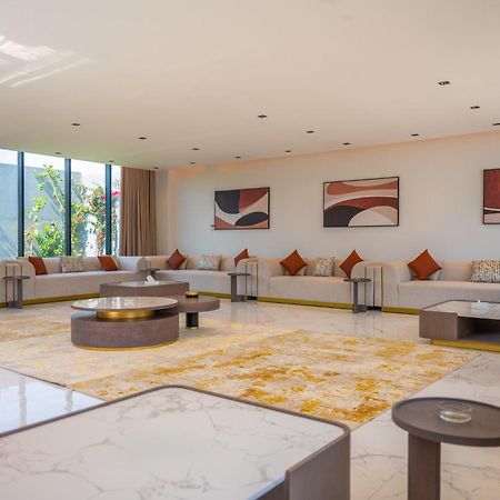 Q Hotel Resorts -Rijád Kültér fotó