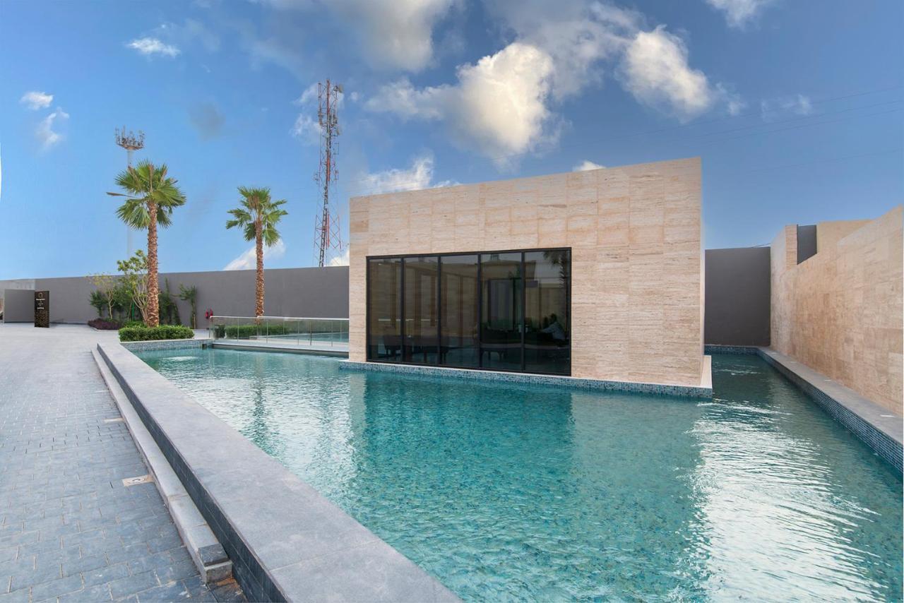 Q Hotel Resorts -Rijád Kültér fotó